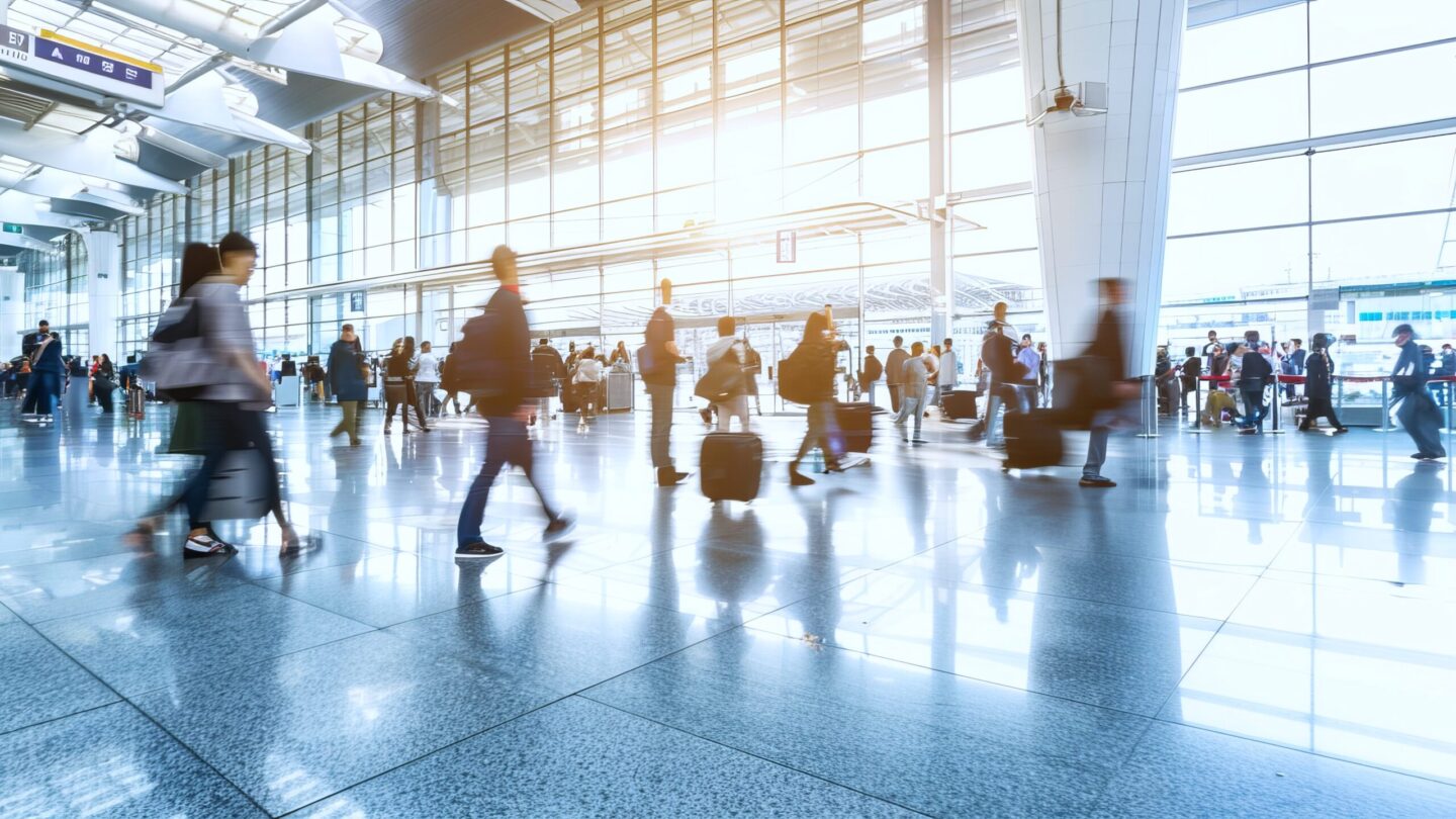 4 pixaby airport 8676548