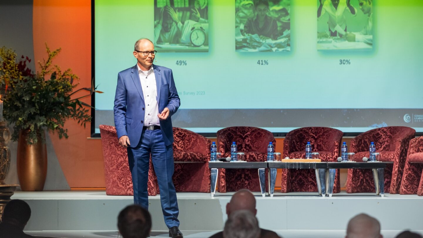 Jan Bellermann speeking at CL Summit 2025