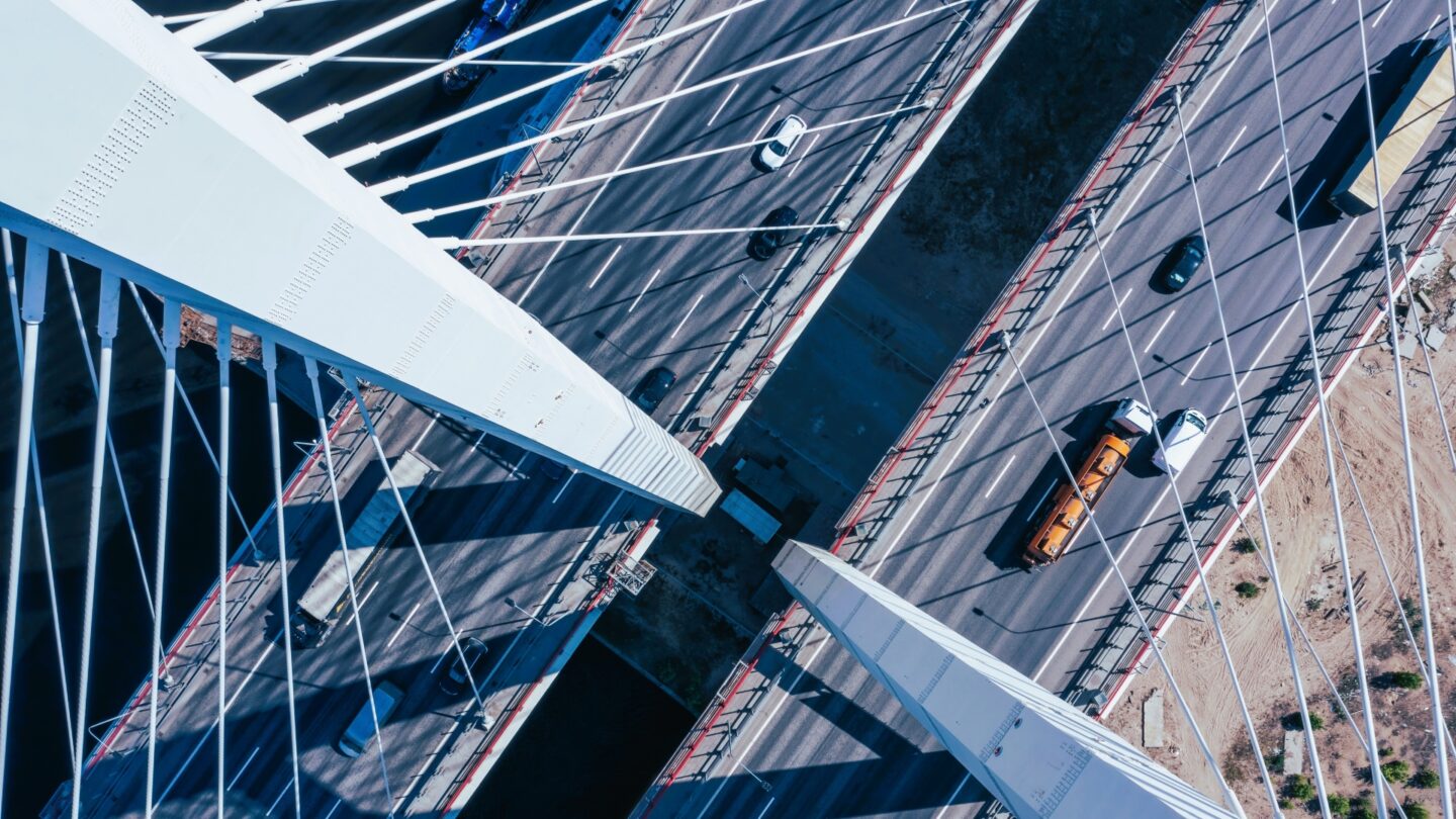 Webinar change image 1 cable stayed bridge with cars original 3088002